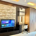 Cozy Studio Near Eastwood Qc