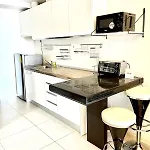 Cozy Studio Near Eastwood Qc